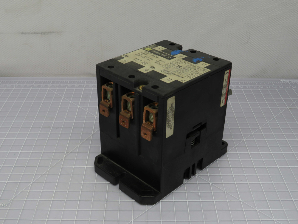 Square D DPA73 Class 8910 Definite Purpose Contactor 600VAC Max   For Sale