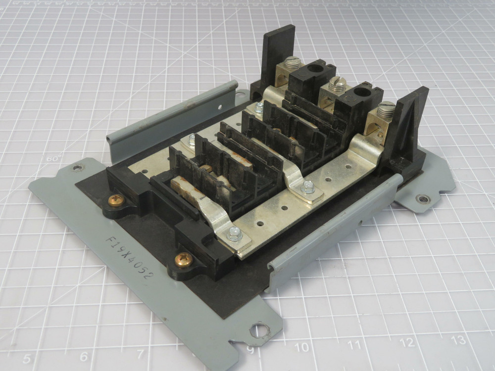 Square D QON 412L125  Load Center Part 125 A 240 VAC  For Sale