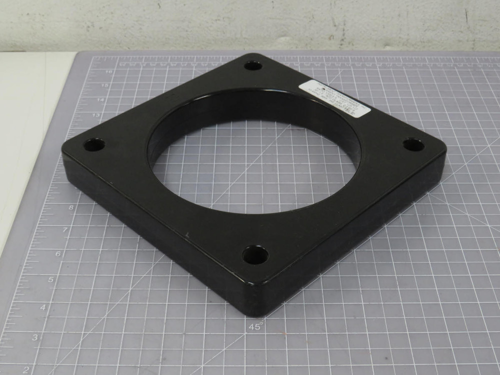 Instrument Transformer 125-122  Current Transformer Ratio 1200:5A ACC Class 50-400 Hz 600V   For Sale