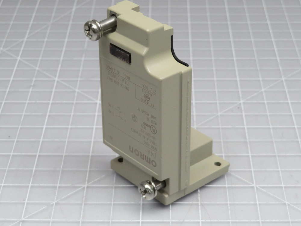 Omron  D4A-0300N Nema A300 Limit Switch Box Base  For Sale