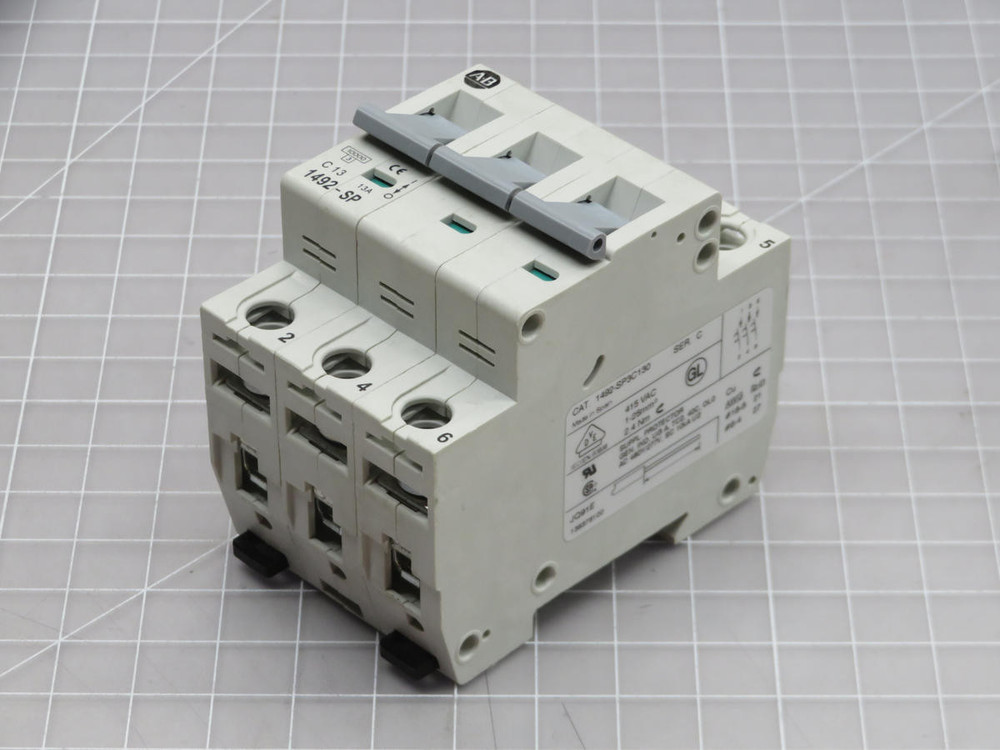ALLEN BRADLEY 1492-SP3C130 MINIATURE CIRCUIT BREAKER T207159