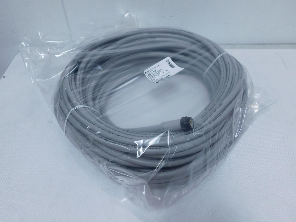 Molex 1300250108    Mini-Change Double-Ended Cordset 90 Ft For Sale