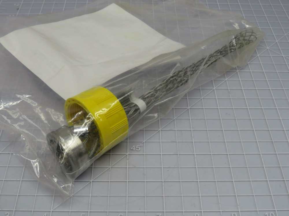 Lot of 5 Daniel Woodhead 1300990183 5639M MAX-LOC/Watertite Cord Grips, 1 In NPT Straight Male Body Size F4 Cable For Sale