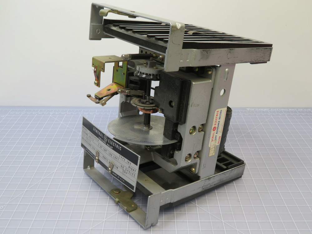 GE 12IAV54E1A Type: IAV Voltage Relay  For Sale