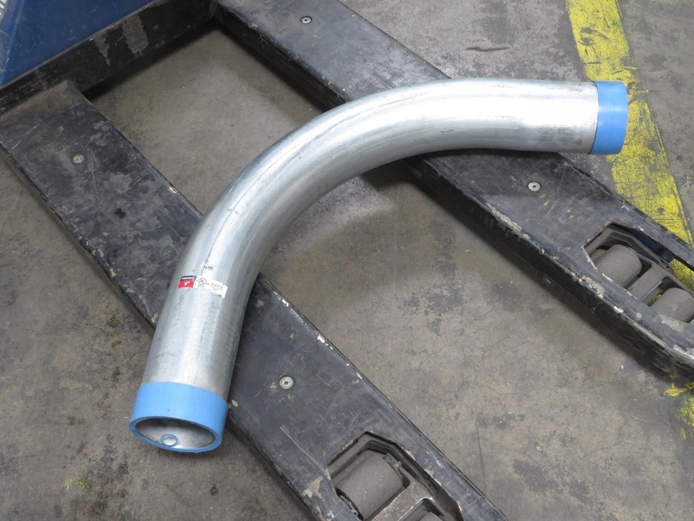 E226472 CALCONDUIT 4 IN 4X90 BEND 26KT T192139