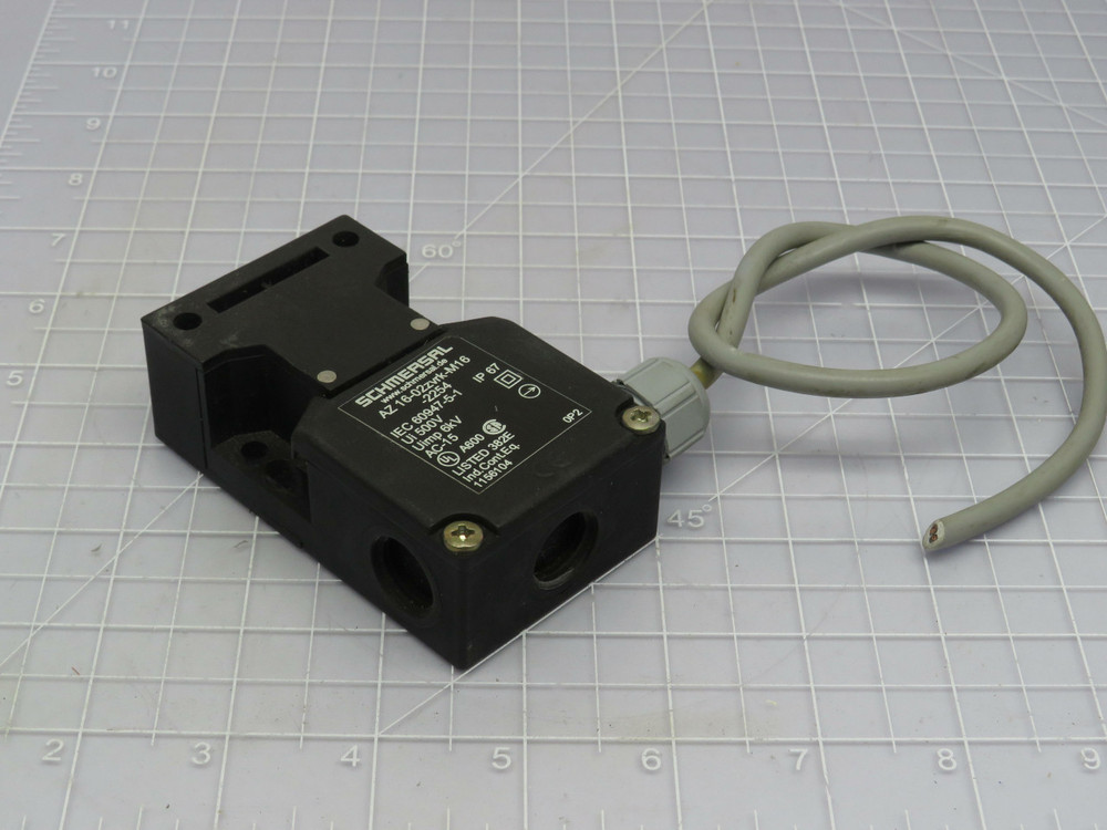 Schmersal AZ 16-02zvrk-M16-2254  Safety Interlock Switch   For Sale