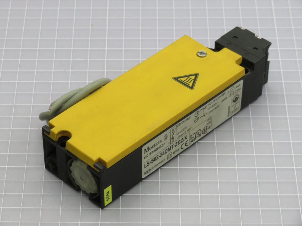 MOELLER  LS-S02-24DMT-ZBZ/X  SOLENOID SAFETY INTERLOCK  For Sale