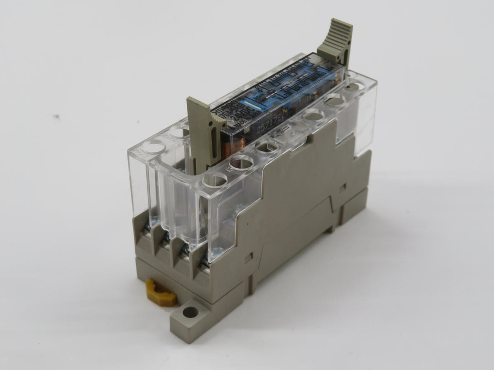 Omron  P7SA-14F  Relay Socket  For Sale