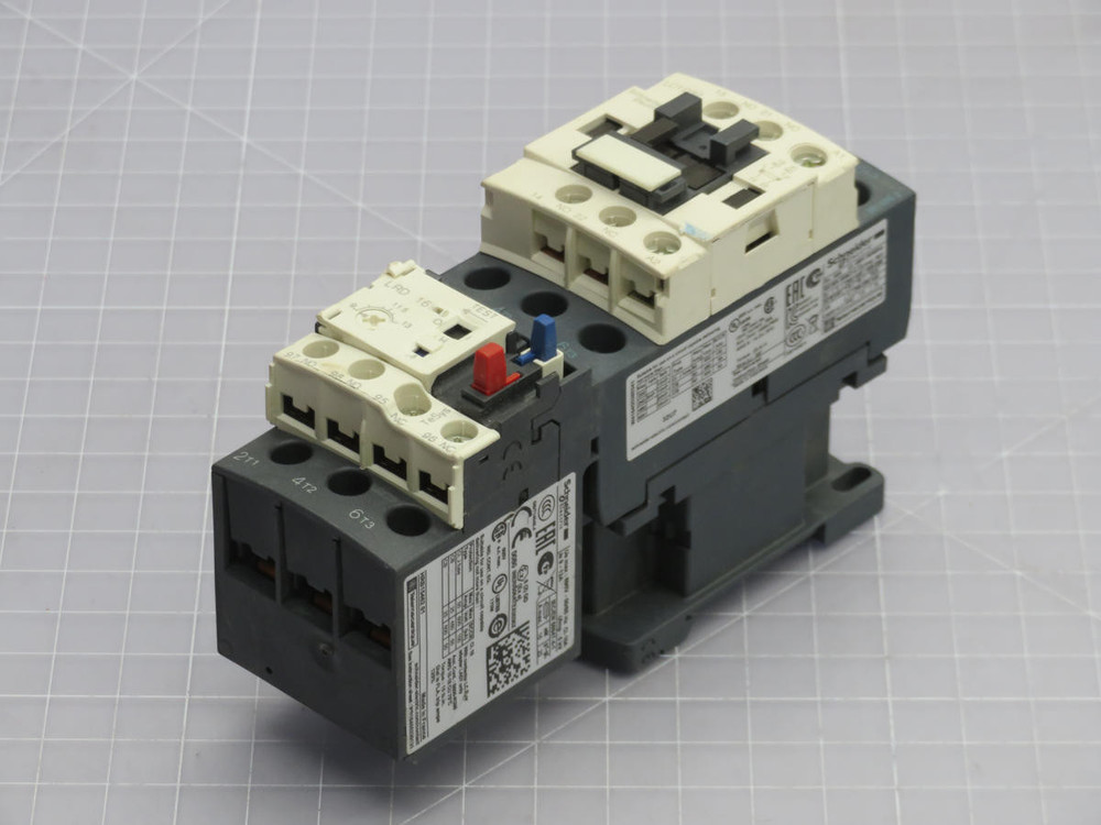 Schneider  32U7 HRB15462 01   For Sale