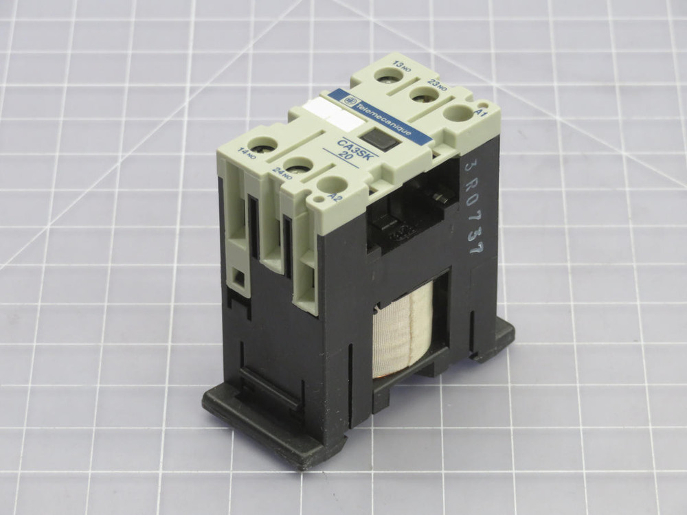 TELEMECANIQUE  CA3 SK20BD  AUXILIARY CONTACTOR  For Sale