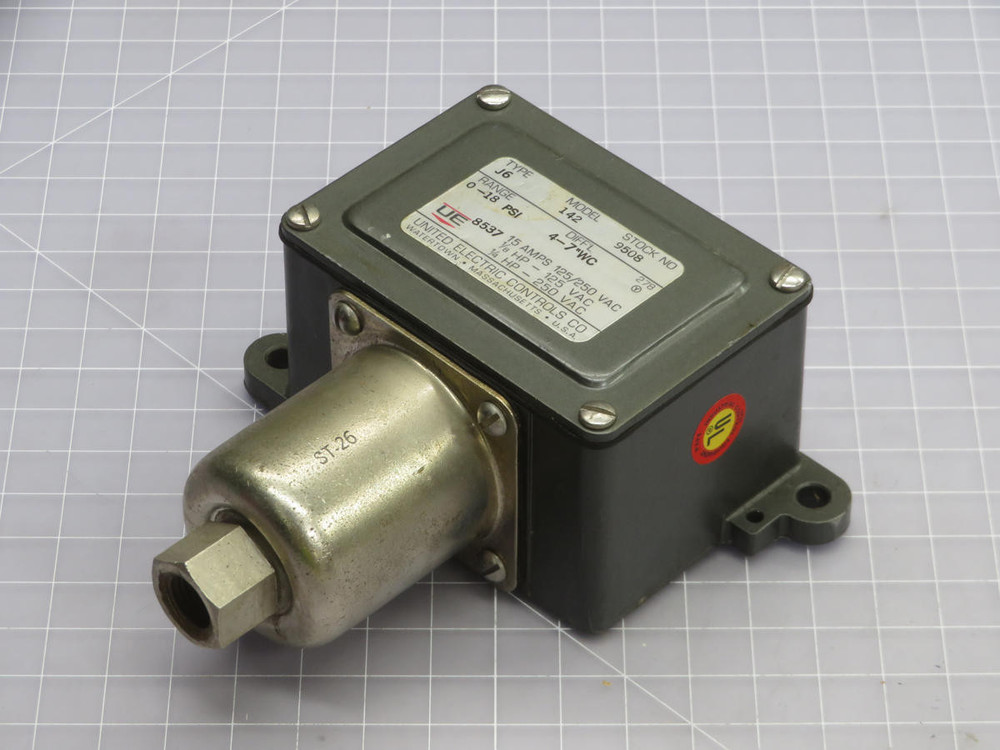 UNITED ELECTRIC  J6-142  PRESSURE SWITCH  For Sale