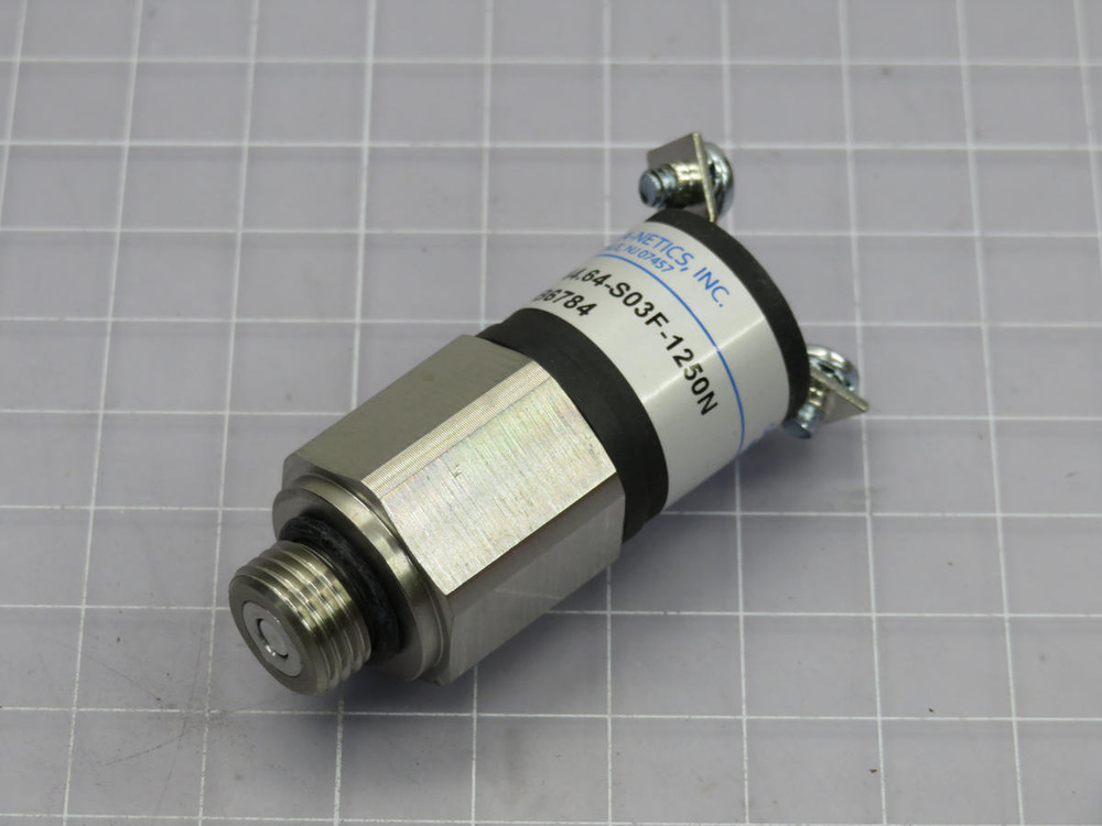 KOMATSU  PB6784 744.64-S03F-1250N PRESSURE SWITCH PSI 1250  For Sale