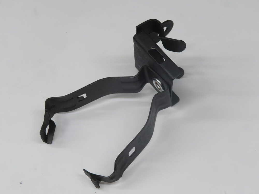 Lot of 50 EATON  BG-16-U-2-4    For Sale