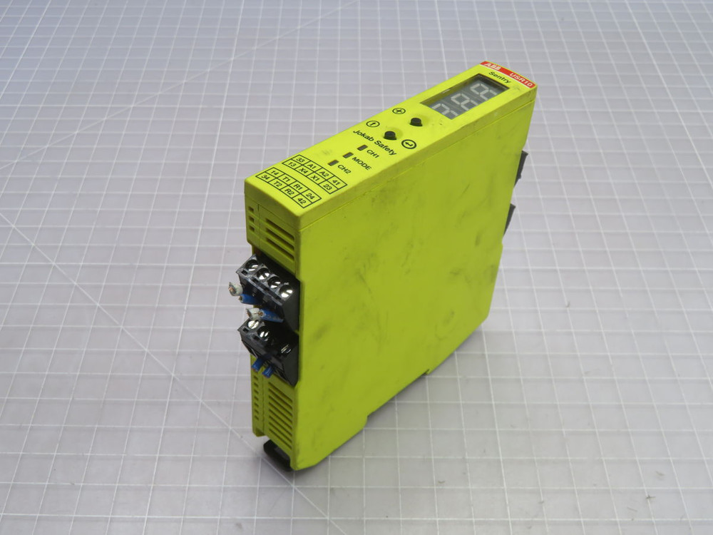 ABB  2TLA010070R0000 USR10   For Sale