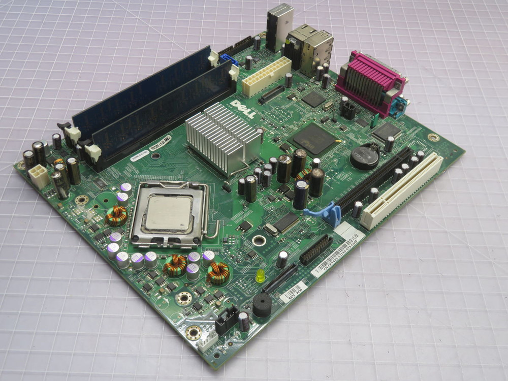 CN-0PY423-13740-575-156F NLN0022HD-04   For Sale