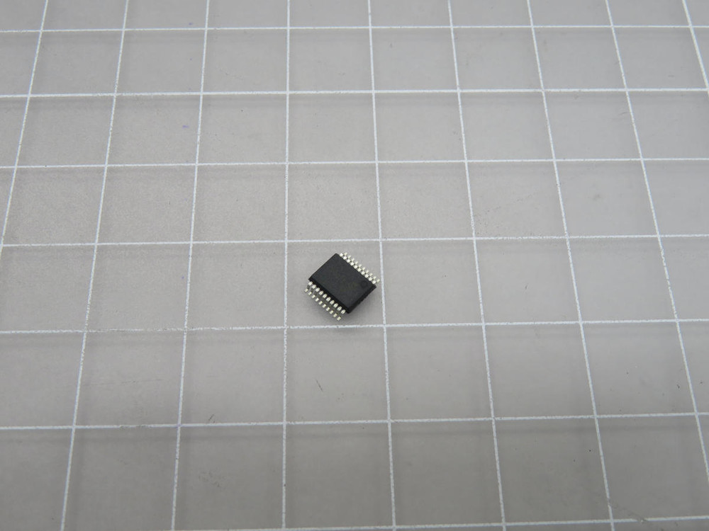 NOB LOT OF 700 MICROCHIP TECHNOLOGY PIC16F1618/SS MICROCONTROLLER T204470 For Sale