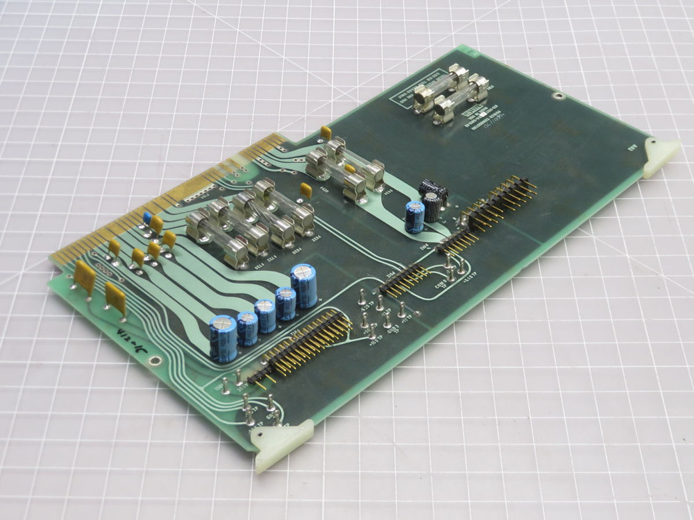 USED TEKTRONIX 670-5157-01 POWER CONNECTOR T265969 For Sale