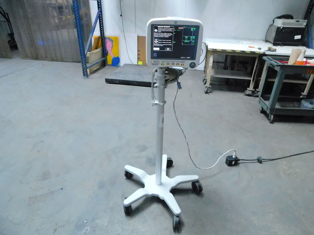FPR GE DASH 4000 PATIENT MONITOR M7435 For Sale