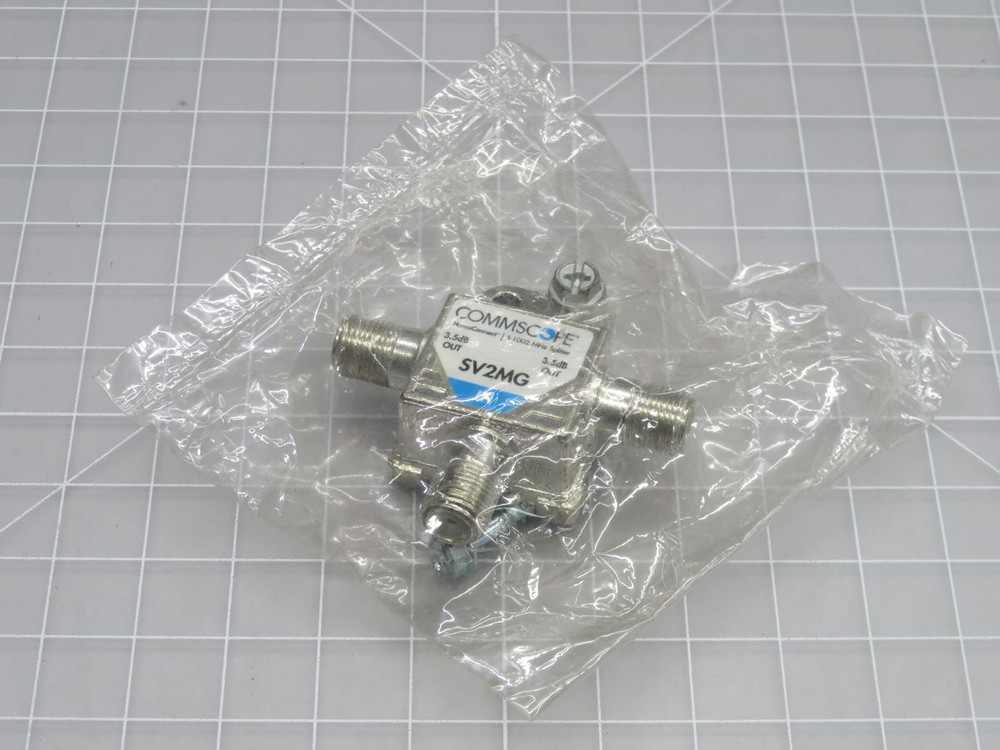 NIB LOT OF 67 COMMSCOPE SV2MG DIGITAL CABLE SIGNAL SPLITTER T267153 For Sale