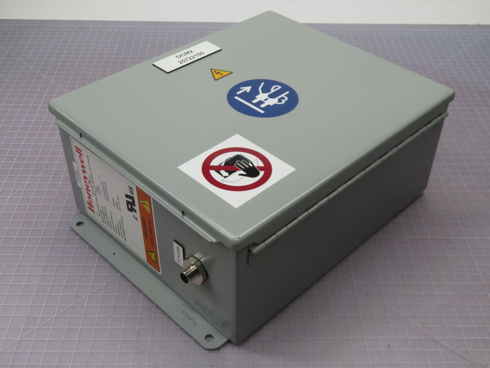 NIB HONEYWELL DCM2 25722100 MOTOR CONTROL INTELLIGRATED T267209 For Sale