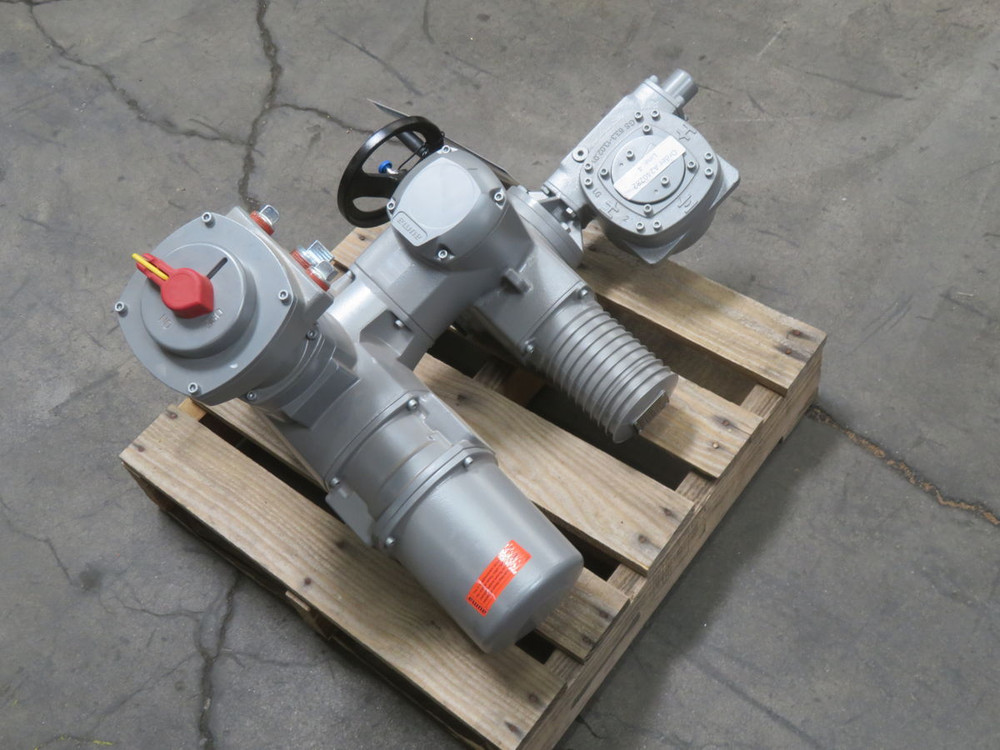 NOB AUMA AC 01.2 SA 07.6-FA10 COMPLETE INTEGRATED VALVE ACTUATION ASSEMBLY T268611 FOR SALE