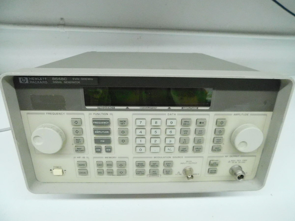 USED HP 8648C SIGNAL GENERATOR 9KHZ-3000MHZ M7547 FOR SALE