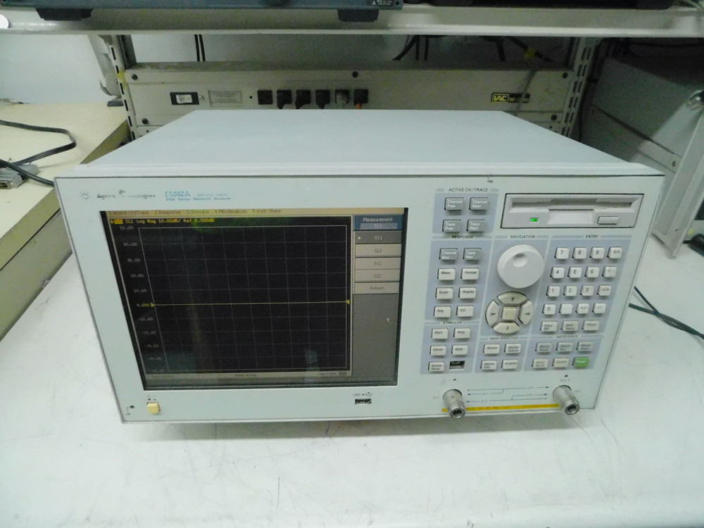 FPR AGILENT E5062A NETWORK ANALYZER 300 KHZ-3 GHZ OP 015 275 M7573 FOR SALE