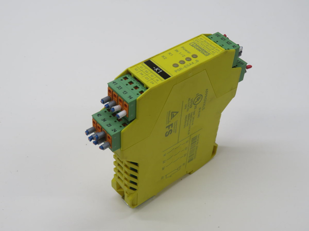 USED PHOENIX CONTACT PSR-SPP-24UC/ESA4/3X1/1X2/B 2963941 HIGH-PERFORMANCE SAFETY RELAY T268968 FOR SALE