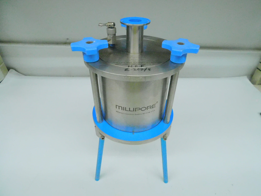 USED MILLIPORE YT30142HW HAZARDOUS WASTE FILTRATION SYSTEM 142MM M7678 FOR SALE