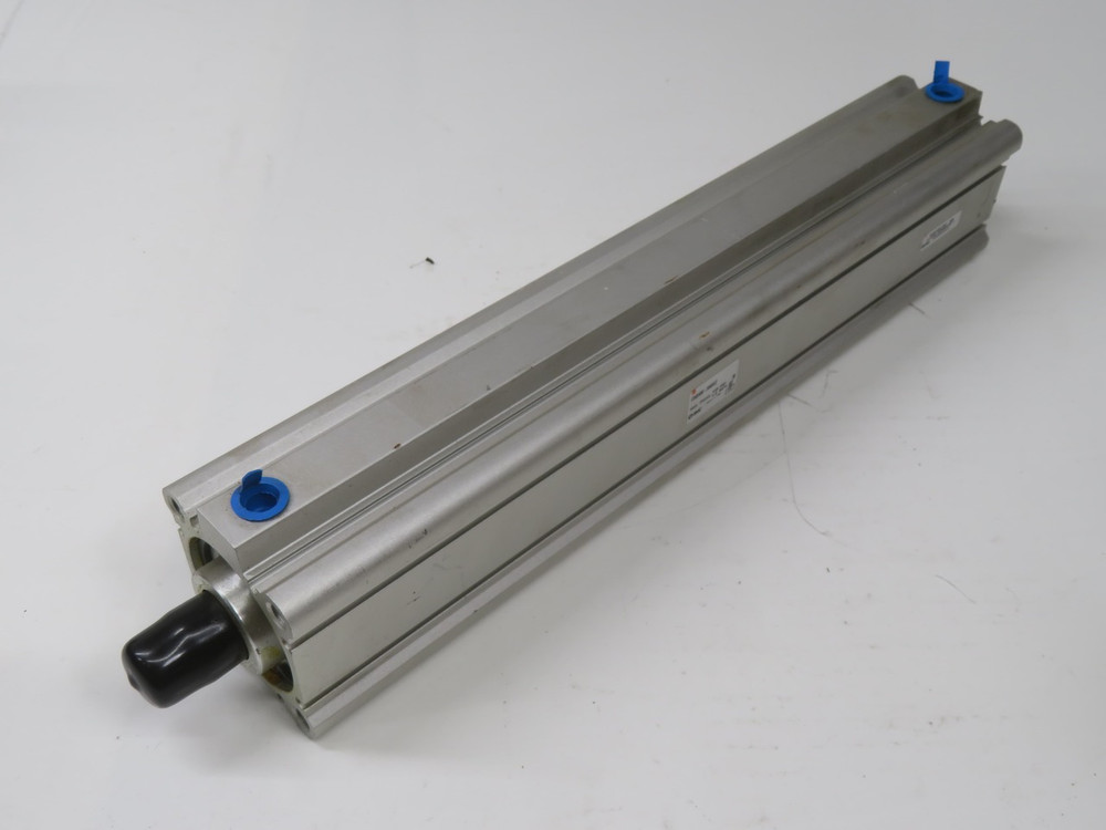 SMC CDQ2A50--300DCZ COMPACT AIR CYLINDER T270068