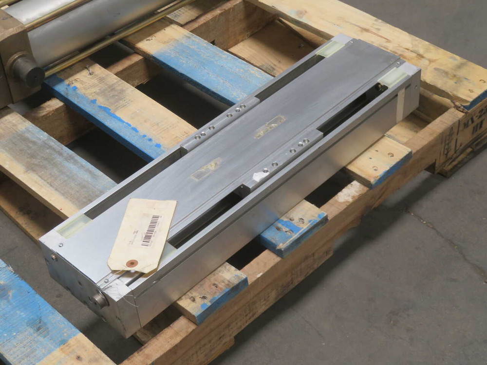 USED SMC CY1HT32-300B MAGNET COUPLED RODLESS CYLINDER T270260 FOR SALE