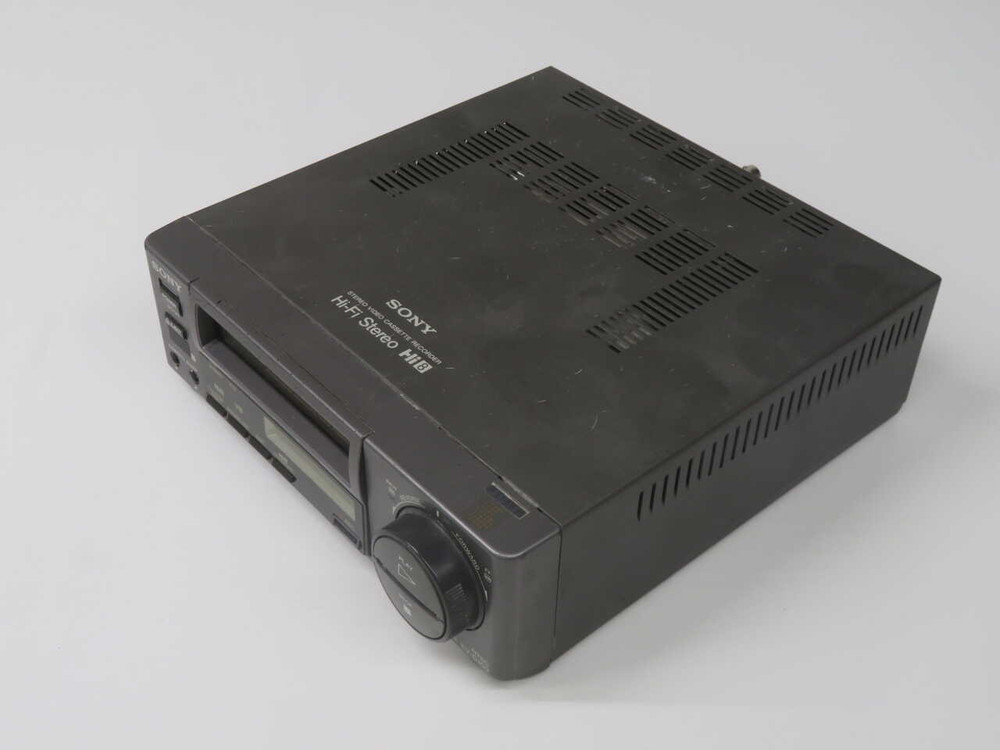 USED SONY EV-C100 VIDEO CASSETTE RECORDER T270028 FOR SALE