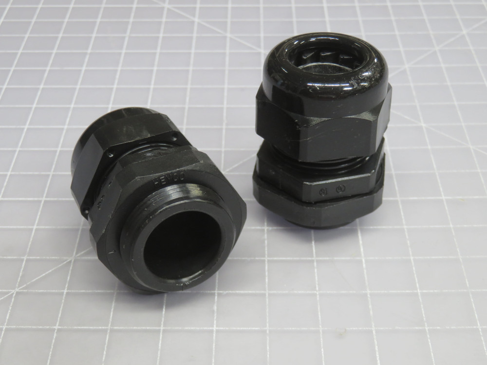 NOB LOT OF 100 HEYCO PG 21 THREADED PLUGS T271288 FOR SALE
