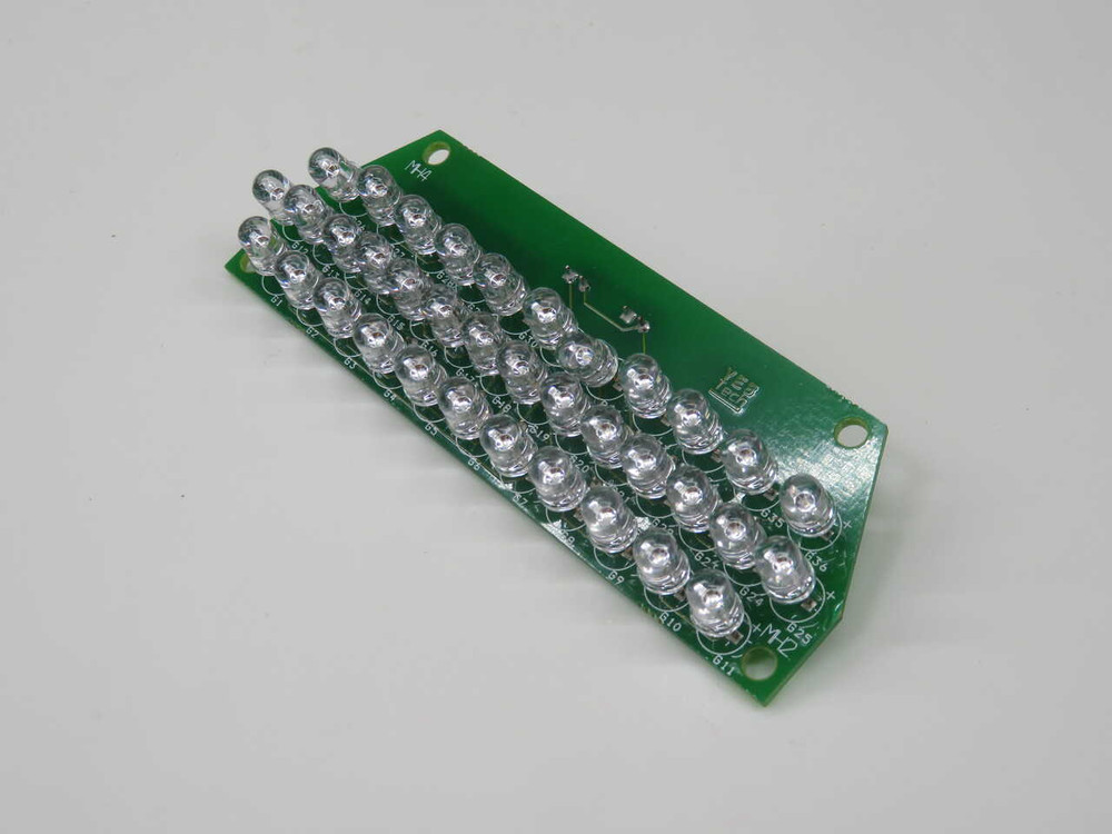 USED YES TECH 11805 11772 MID ANGLE LED LIGHT MODULE T271309 FOR SALE