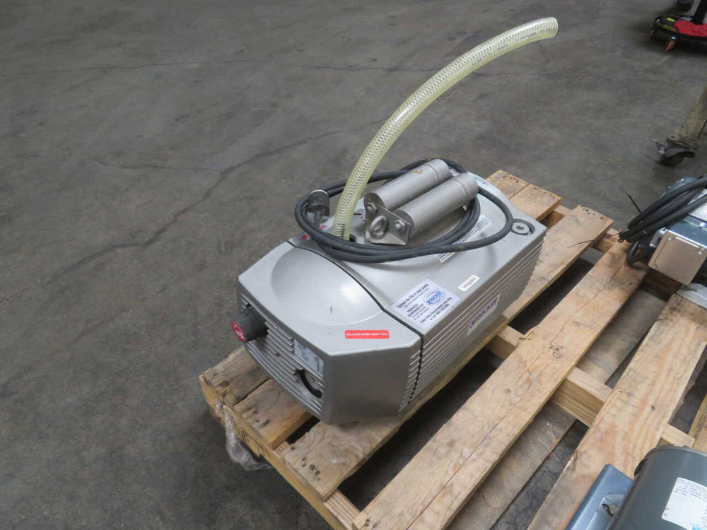 USED BECKER C3334514 ROTARY VANE VACUUM PUMP T271671 FOR SALE