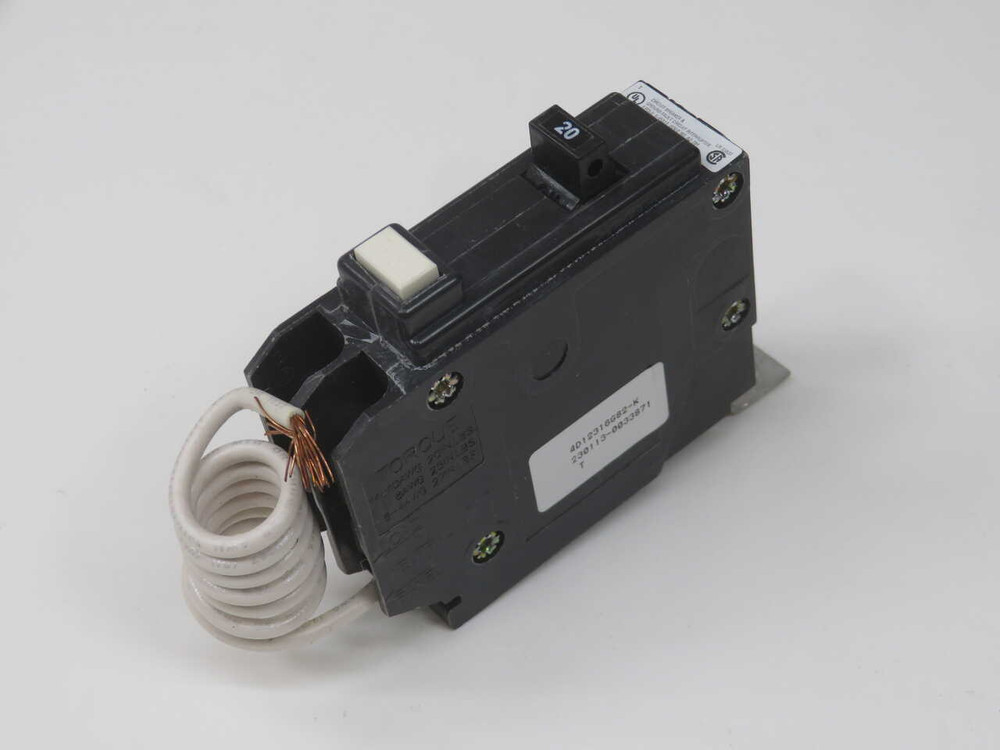 NIB EATON QBHGFT1020 CIRCUIT BREAKER FOR SALE