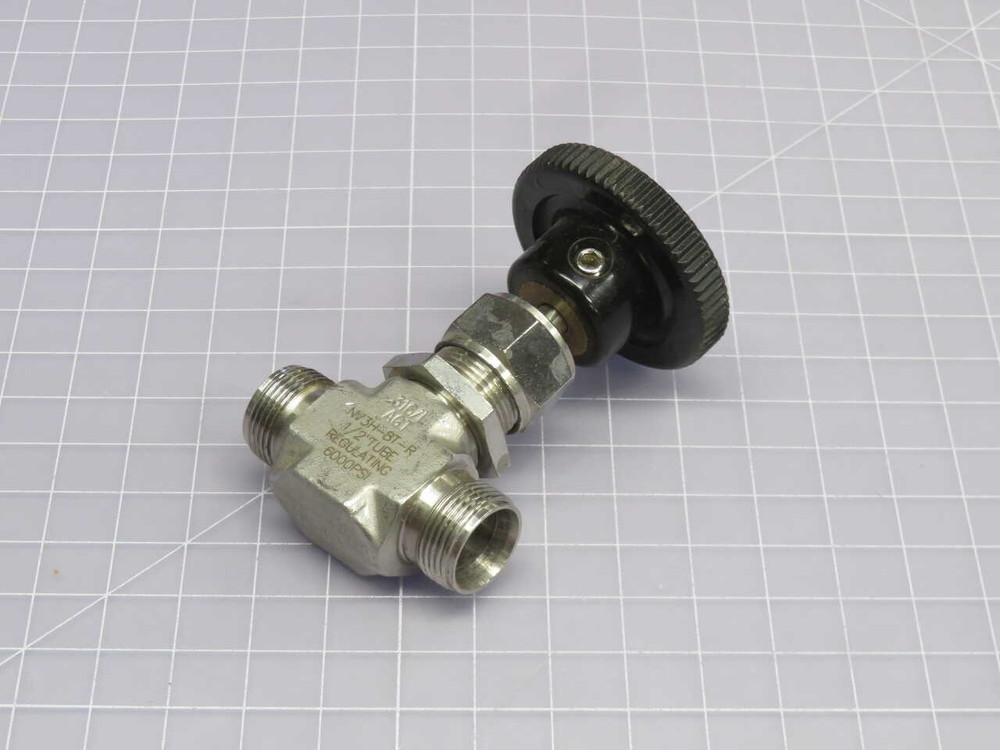 USED HY-LOK NV3H-8T-R INTEGRAL BONNET NEEDLE VALVE FOR SALE