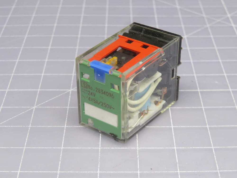 USED LOT OF 19 PHOENIX CONTACT 2834096 PLUG-IN INDUSTRIAL RELAYS FOR SALE
