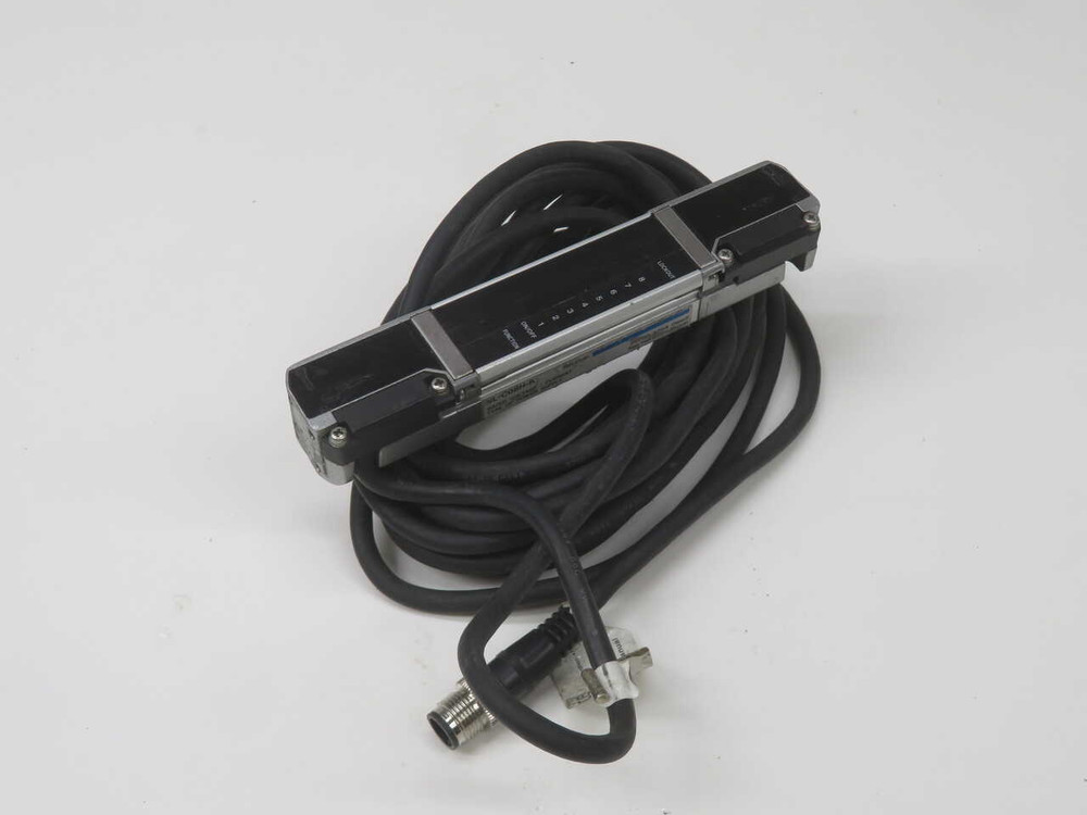USED KEYENCE SL-C08H-R SAFETY LIGHT CURTAIN RECEIVER FOR SALE