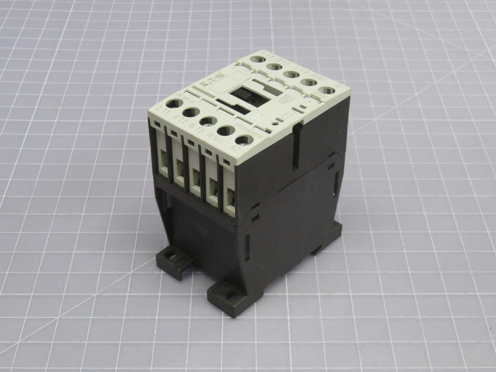 NOB LOT OF 2 EATON DILM9-10 9A IEC CONTACTOR, 1 N.O. AUXILIARY CONTACT FOR SALE