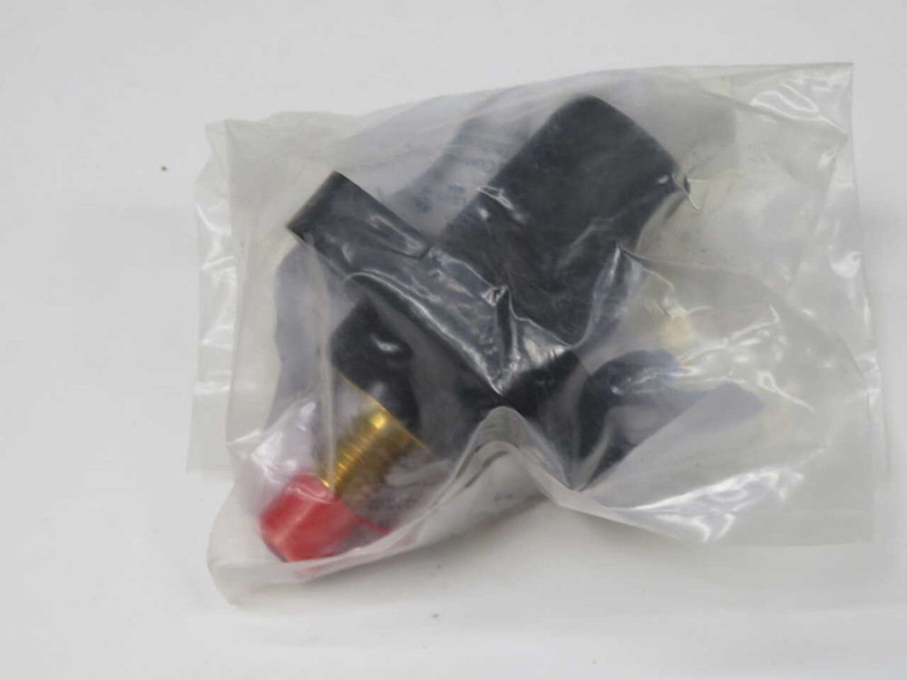 NOB LOT OF 65 MARINCO CLS40FRSB-AX CLS SERIES PANEL-MOUNT FEMALE RECEPTACLE, THREADED STUD, 400A/600V FOR SALE