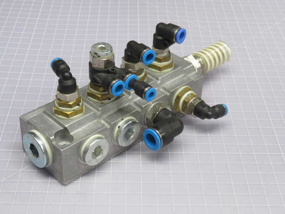 USED LOT OF 2 FESTO FR-8-1/8 // FR-8-1/2 PNEUMATIC AIR DISTRIBUTION MANIFOLD BLOCKS (MIXED PORT SIZES), LOT OF 2 FOR SALE