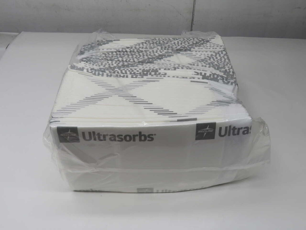 NIB LOT OF 70 MEDLINE EXTRABULK3036 DISPOSABLE UNDERPADS, AIR-PERMEABLE, 30 X 36 IN FOR SALE