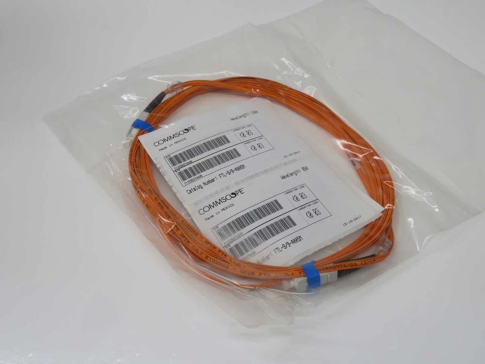 NIB LOT OF 25 COMMSCOPE FTL-9/9-A005M TRACERLIGHT FIBER OPTIC PATCH CORD, SC, 9/125 SINGLEMODE, 5 M, FLASHING-LIGHT TRACEABLE FOR SALE