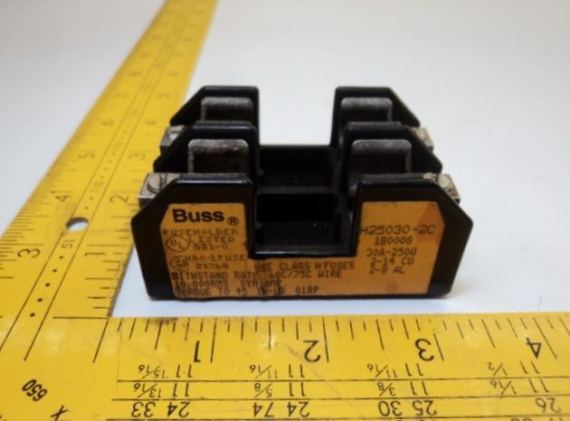 LOT OF 16 BUSS H25030-2C FUSE HOLDER 30A-250V T16303