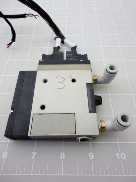 SMC ZM131SM-K5LZB VACUUM GENERATOR LOW PRESS/DC W/ SOLENOID VALVE T15244