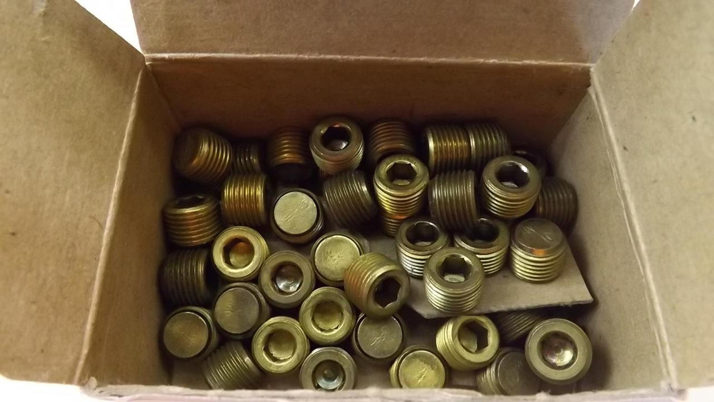 LOT OF (25) PARKER X219P-2 FITTINGS T23556