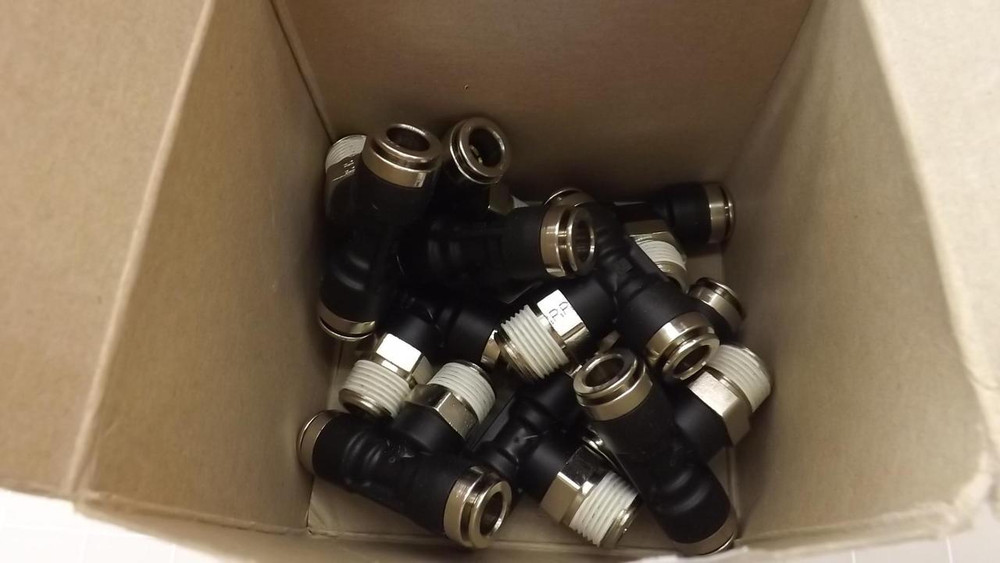 LOT OF 10 PARKER XW372ML-6-6 TEE MICROLOK FITTINGS T23559