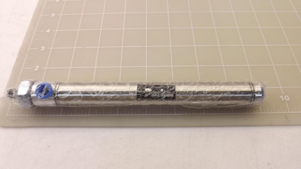 PARKER 00.75 DSRM 5.000 PNEUMATIC CYLINDER PMAX=250 T23686