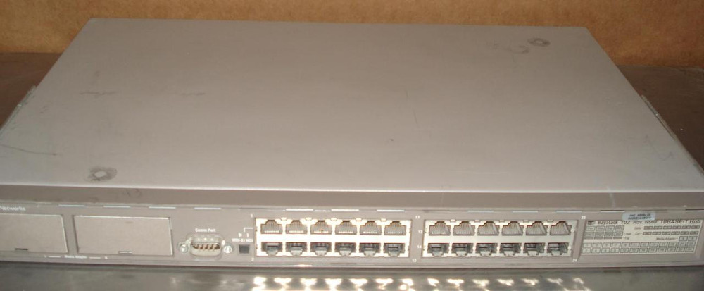 BAY NETWORKS 102 10 BASE-T HUB T3690